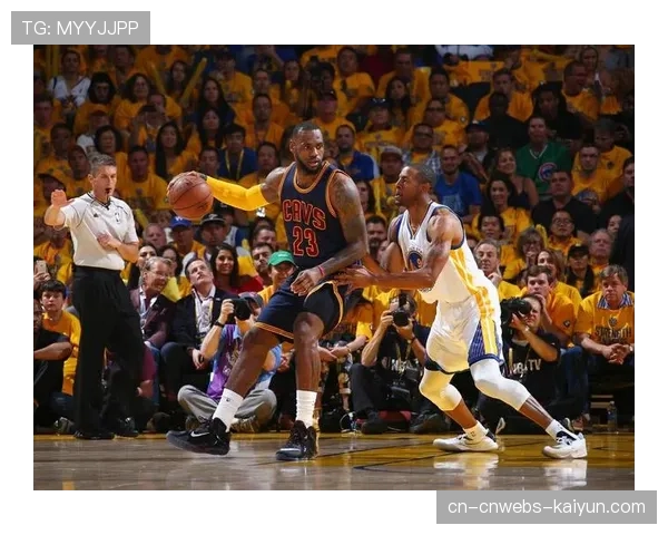 社区之光：回顾勇士队过去一年在湾区开展的青少年篮球训练营